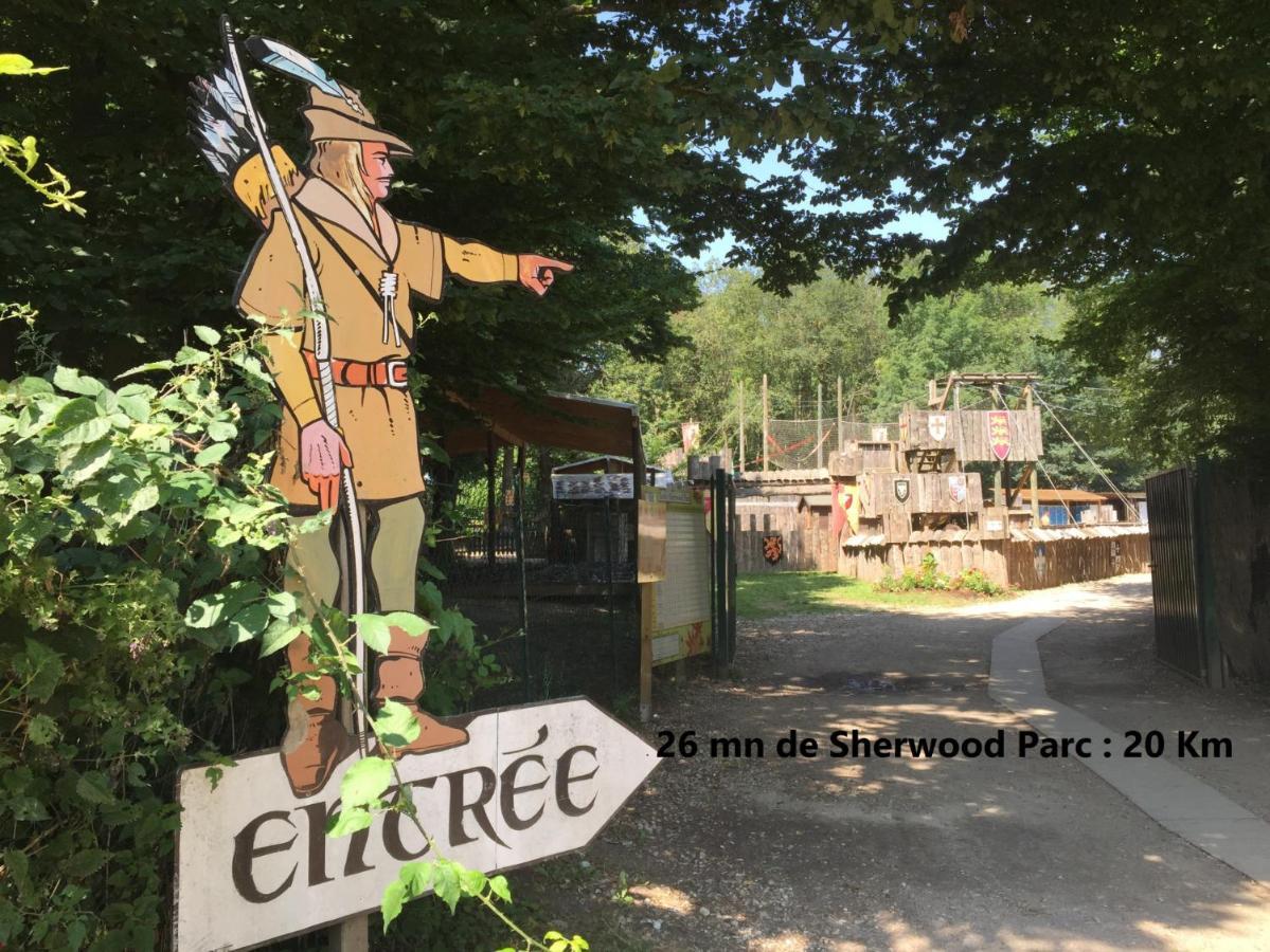 Vemars Studio Bleu - Parc Asterix - Mer De Sable - Villepinte - Aeroport Cdg מראה חיצוני תמונה